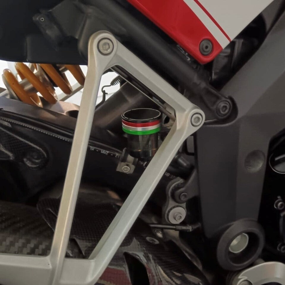 Poklopac spremnika za kompenzaciju straga Tricolore K-Bike Ducati Panigale 1199/S/R (12-17) TS035 