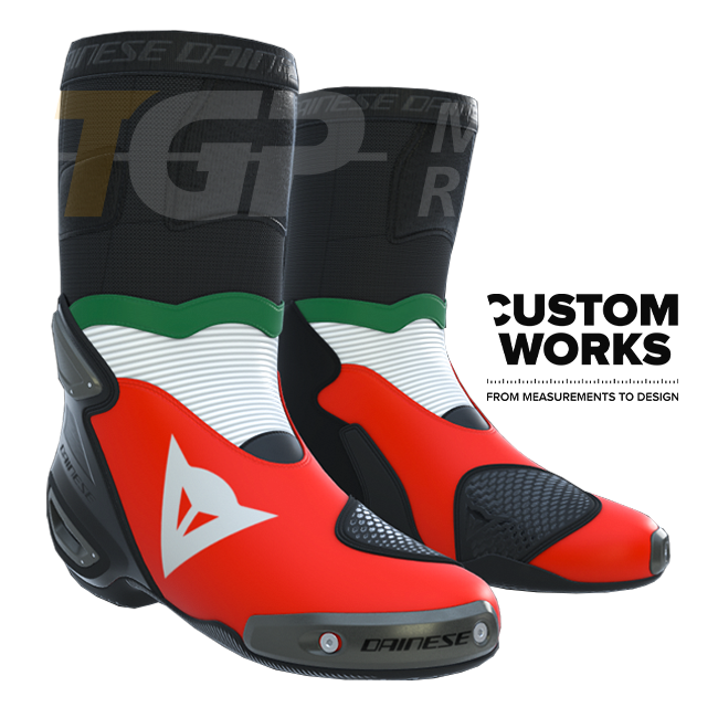 Dainese Axial 2 Racing i cestovne motociklističke čizme za muškarce | Italia Edition | Custom Works 