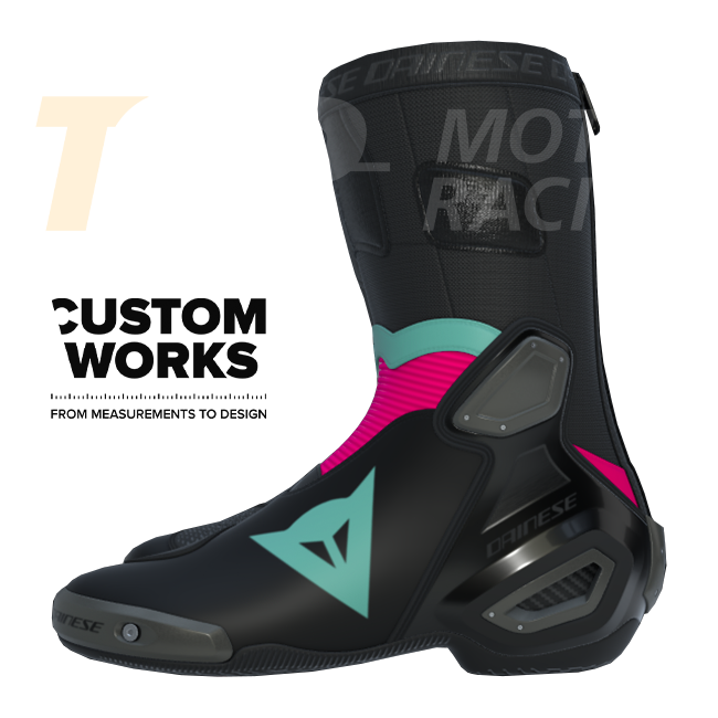 Dainese Axial 2 Air Racing und Straßen Motorradstiefel Herren | Schwarz / Fuxia / Sardinia Sea Blue | Custom Works