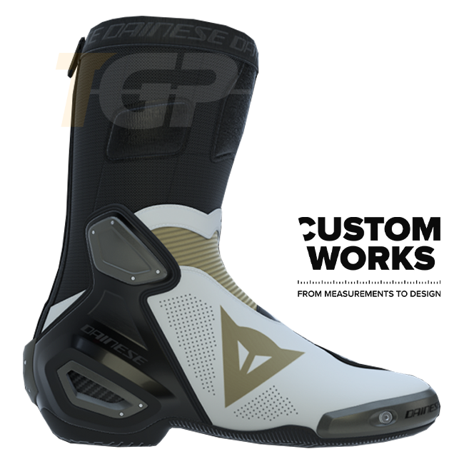 Dainese Axial 2 Air racing i cestovne motociklističke čizme | Muškarci | biserno bijela / magnezij | Custom Works 