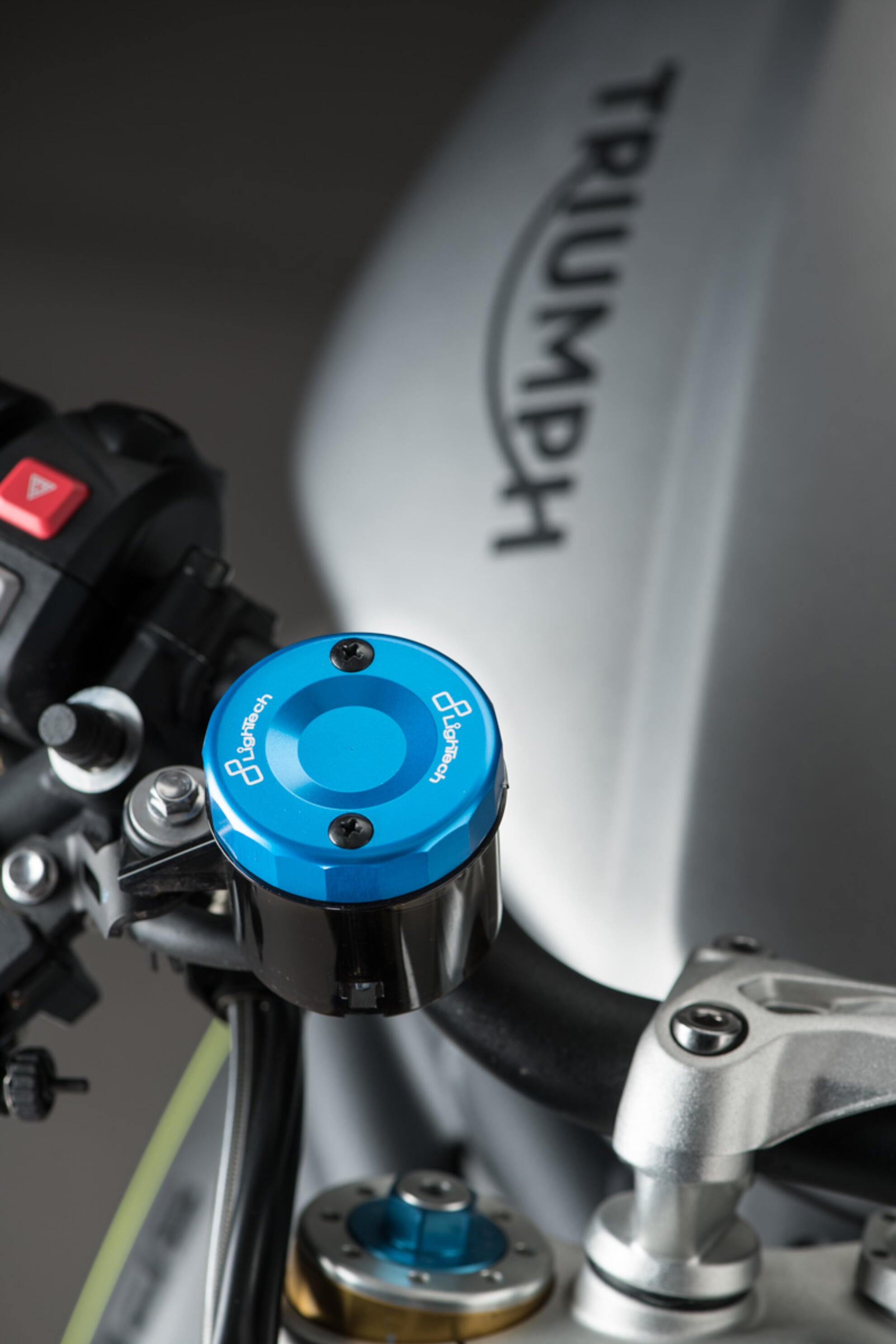 Poklopac rezervoara za izjednačavanje LighTech Ducati Panigale V2 955 (20-24) FBC04 