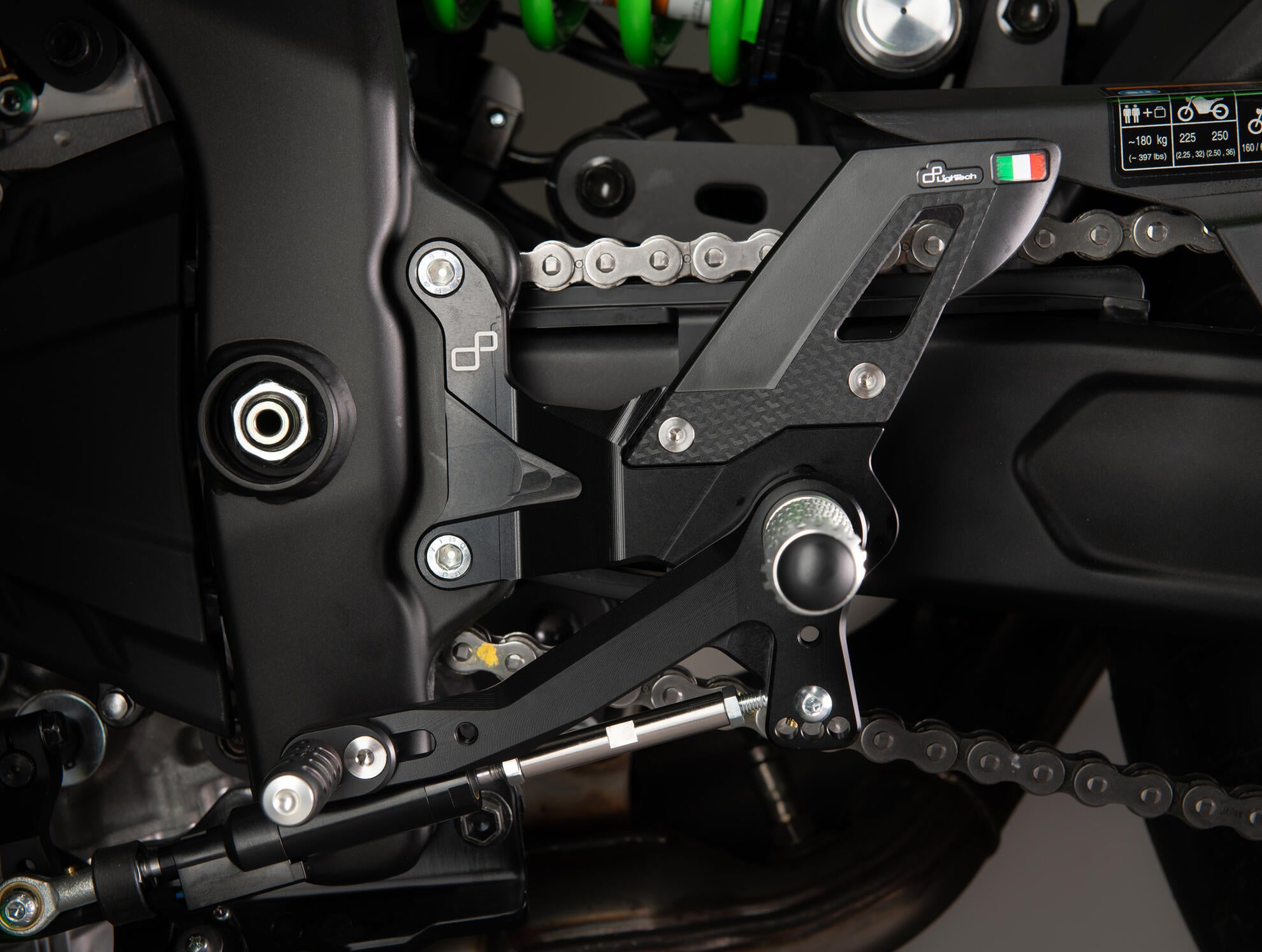 Sustav ispuha za stazu LighTech Kawasaki ZX-4 RR (23-25) FTRKA014 