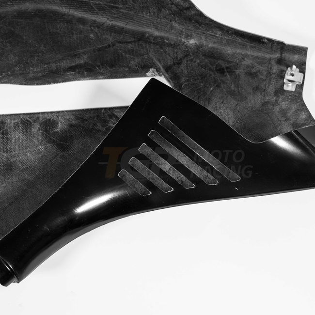 Lijevi bočni dio Lavatex AP Carbon Line Ducati Panigale V4 R (2026) 