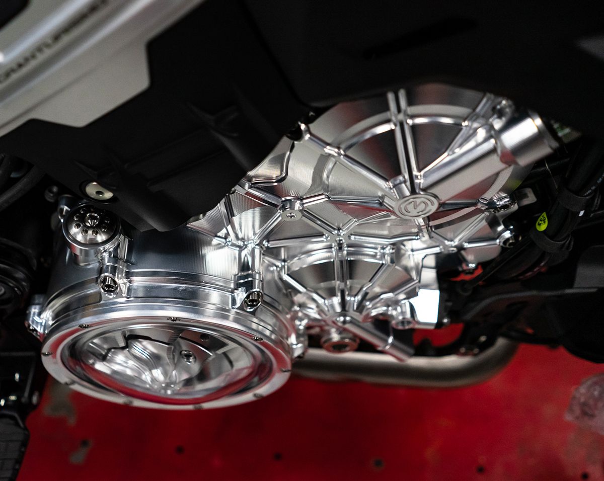 Aluminijsko kućište motora desno s titanskim vijcima Motocorse Ducati Panigale V4/S (25-26) 