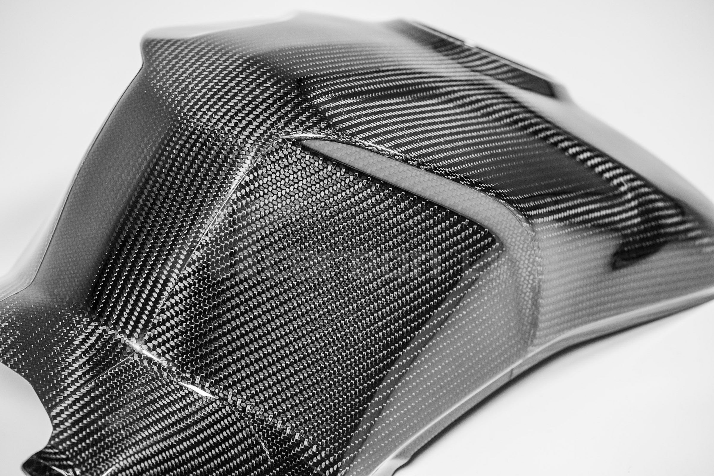 Pokrov rezervoara SBK 200g AP Carbon Line Ducati Panigale V4/S/R (22-24) 
