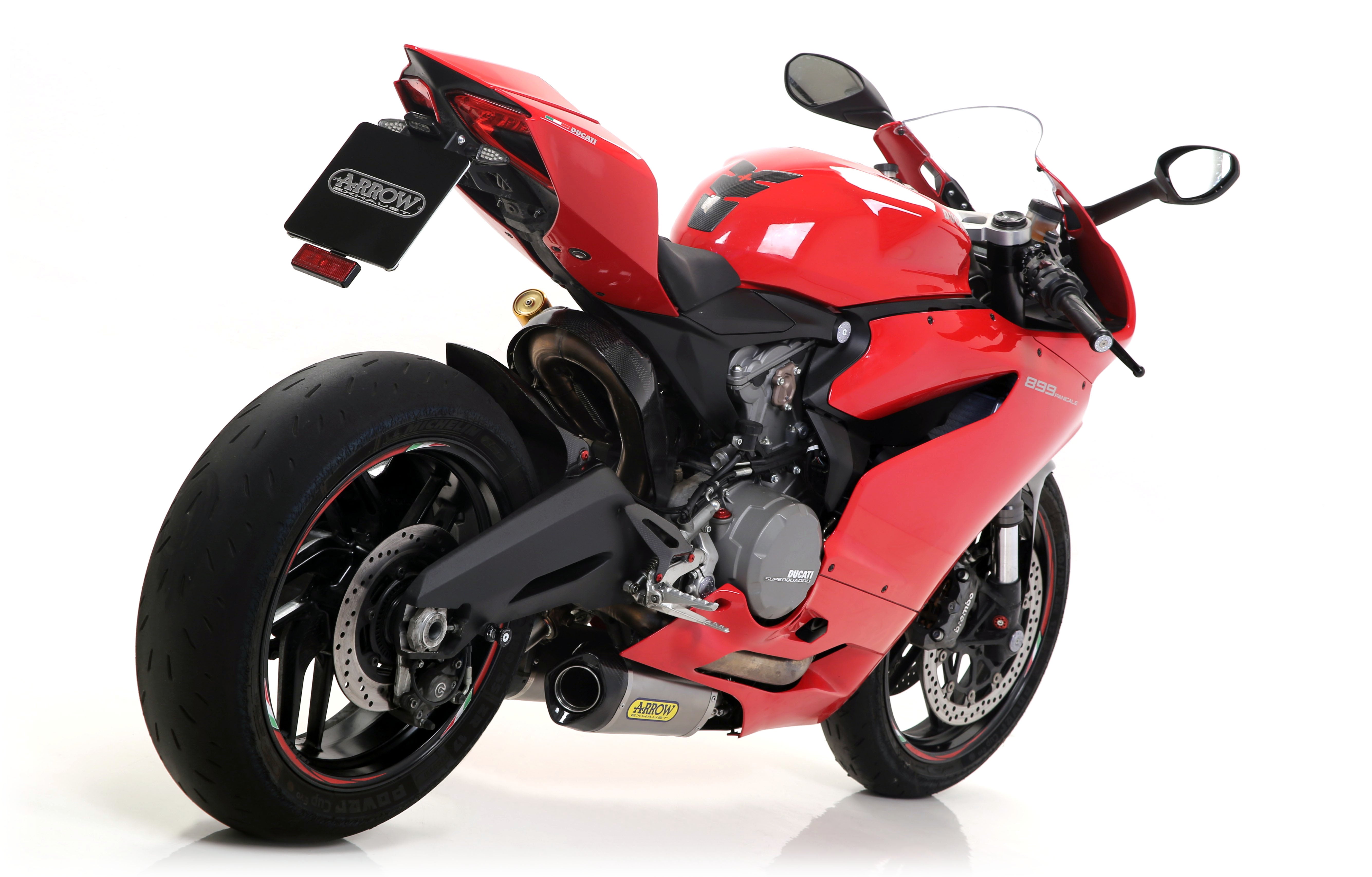 7c59bfeb-2dae-4781-80a1-38ed7678b5a8_Ducati_Panigale899_14-15_Slip-on_Works_2.jpg