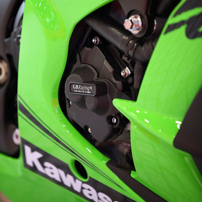 Kompletni set zaštita za poklopac motora GBRacing Kawasaki ZX-10 R/RR (11-20) 