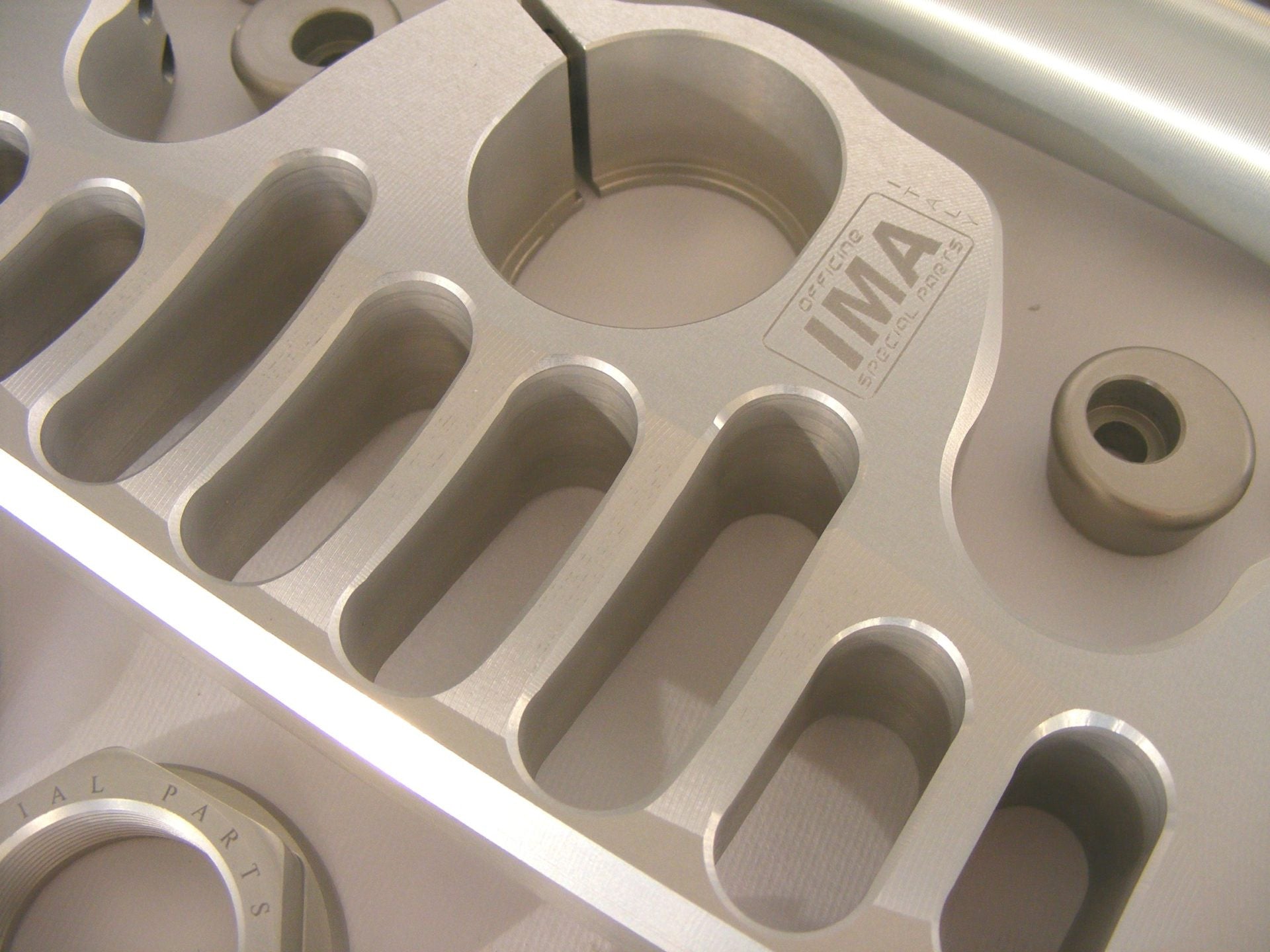 Ima Special Parts Racing vilica most Ducati Panigale 899 (13-16) 